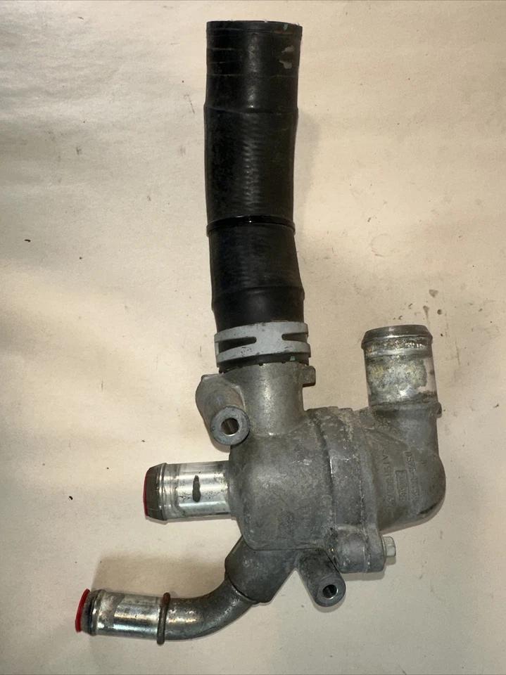 2017 FORD FUSION  THERMOSTAT HOUSING OEM DS7E-8K528-EA - Image 1 of 4