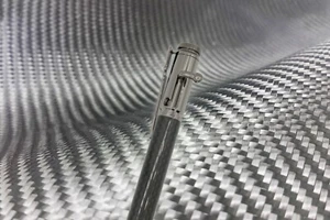 Gifts for Men Bolt Action Pen Gun Metal Carbon Fiber Barrel - Picture 1 of 3