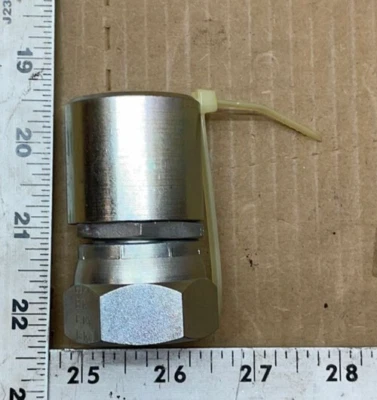 Eaton Female Fitting 2-5/8" w/Coupler - Image 1 of 4