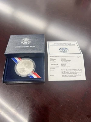 2002-P UNC Salt Lake Winter Olympics SILVER Dollar with Box & COA - Image 1 of 4