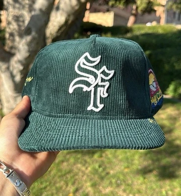 Dvniel Luu verde pino Foto 1 de 4