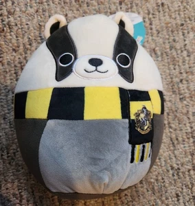 Squishmallow Kellytoy Plüsch Harry Potter Hufflepuff Dachs 8 Zoll Neu mit Etikett - Bild 1 von 5
