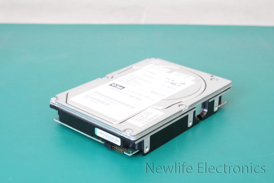 Sun Microsystems 3900106-04 72GB 10,000 RPM 3.5 Pollici Ultra320 SCSI HDD - Immagine 1 di 4