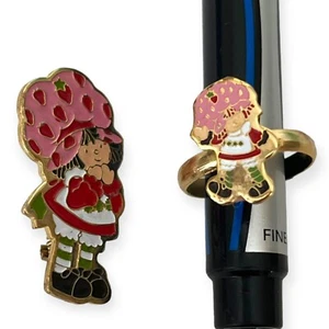 Vintage 1980 Child's Strawberry Shortcake Ring and Pin American Greetings VGC - Picture 1 of 8