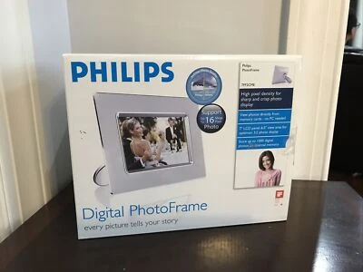 Philips 7FF2CME 7" Digital Picture Frame - Image 1 of 4
