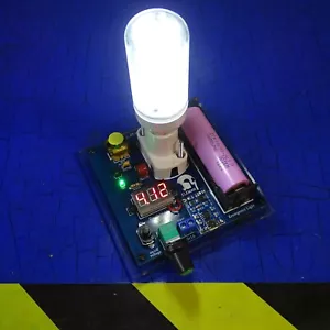 Illuminazione di emergenza il magnetismo magico micro usb 5 volt dimmerabile e ricaricabile - Foto 1 di 7