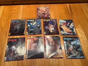 Lot Of 9 Vintage Dragon Magazine Issues  101-105 107 110 116 117 - Foto 1 di 13