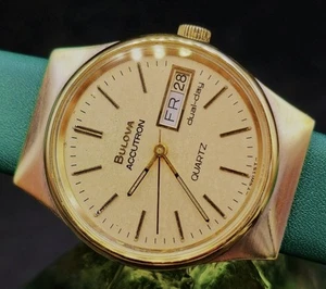 Vintage ACCUTRON "Dual-Day" 1970's Quartz Bulova Men's Watch W/ Day & Date !! - Picture 1 of 3
