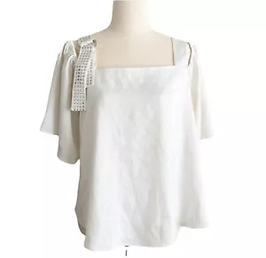 Guess Womens Size M Off The Shoulder White Top Blouse Short Sleeve Studs Strap - Picture 1 of 10