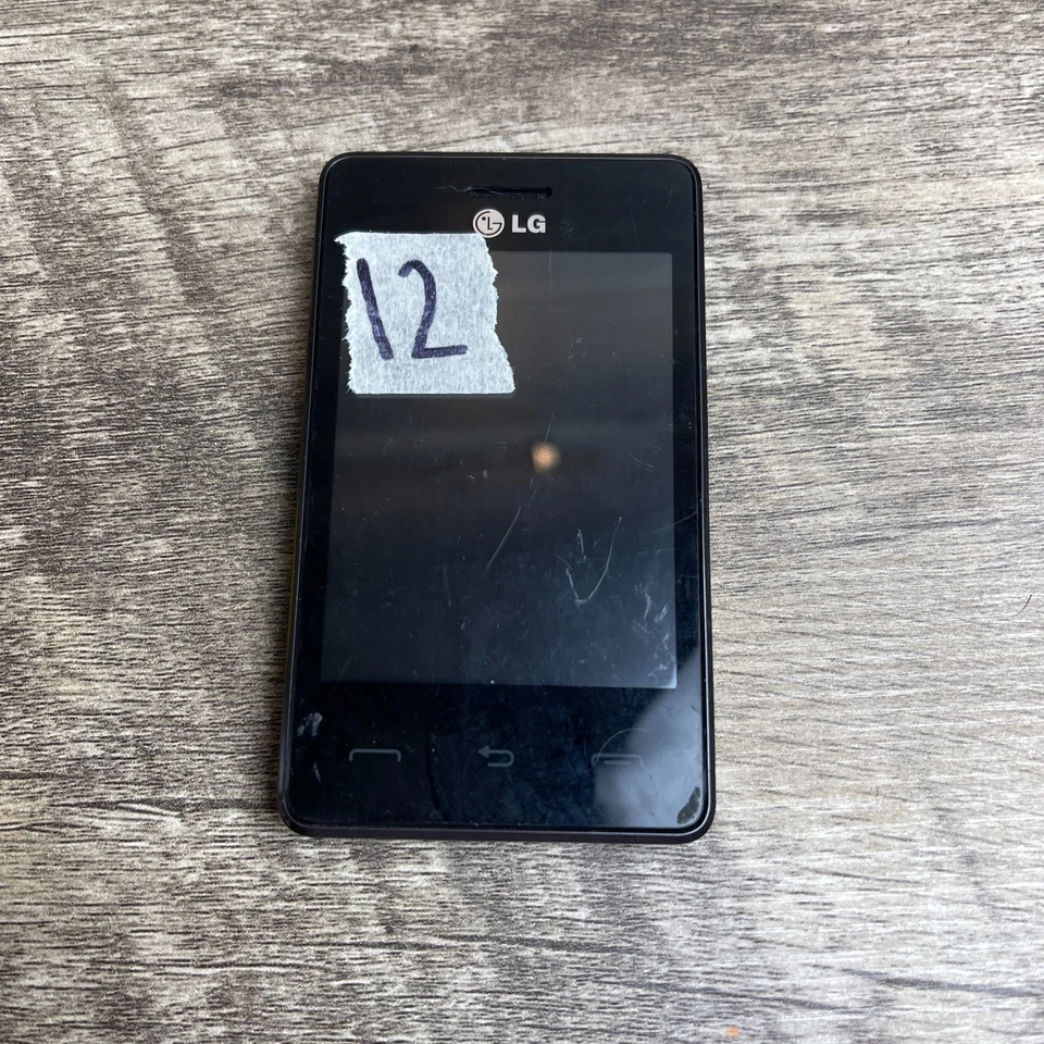 LG 840G 3.2" Touchscreen 2.0MP Bluetooth & Wi-Fi (TracFone) Android Cell Phone - Image 1 of 4