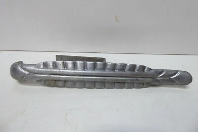 VINTAGE ART DECO CAST METAL HANDLE CABINET DOOR  HARDWARE - Image 1 of 4