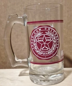 Offiziell lizenziertes NCAA Texas A&M 1876 Pint Bierglas mit Griff 16 Unzen  - Bild 1 von 9