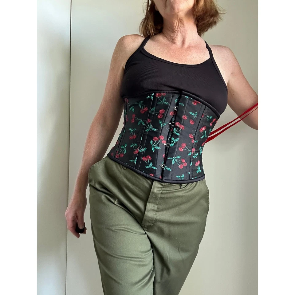 Corsé Huerto Estampado Cereza Cintura Corsé Talla 26 Acero Deshuesado Cordones Bajo Busto Foto 1 de 4
