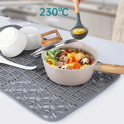 Hollow Silicone Sink Protector Mat Non-Slip Kitchen Bar Sink Drain Pad Net - Image 1 of 4