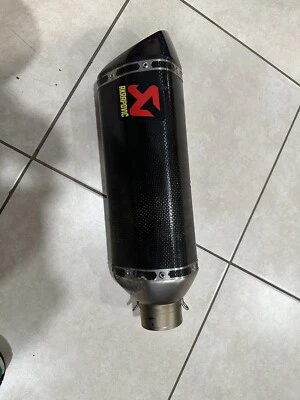 Aprilia RSV4 1100 2023 Akrapovic - Silenciador de fibra de carbono de escape completo (solo lata) Foto 1 de 4