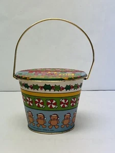 Vintage Merry Christmas Tin Bucket Chris Davenport Enesco 1985 Holiday HTF BIN G - Picture 1 of 11