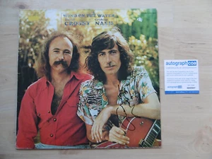 Graham Nash Autogramm signed LP-Cover Crosby-Nash - Wind On The Water Vinyl ACOA - Picture 1 of 3