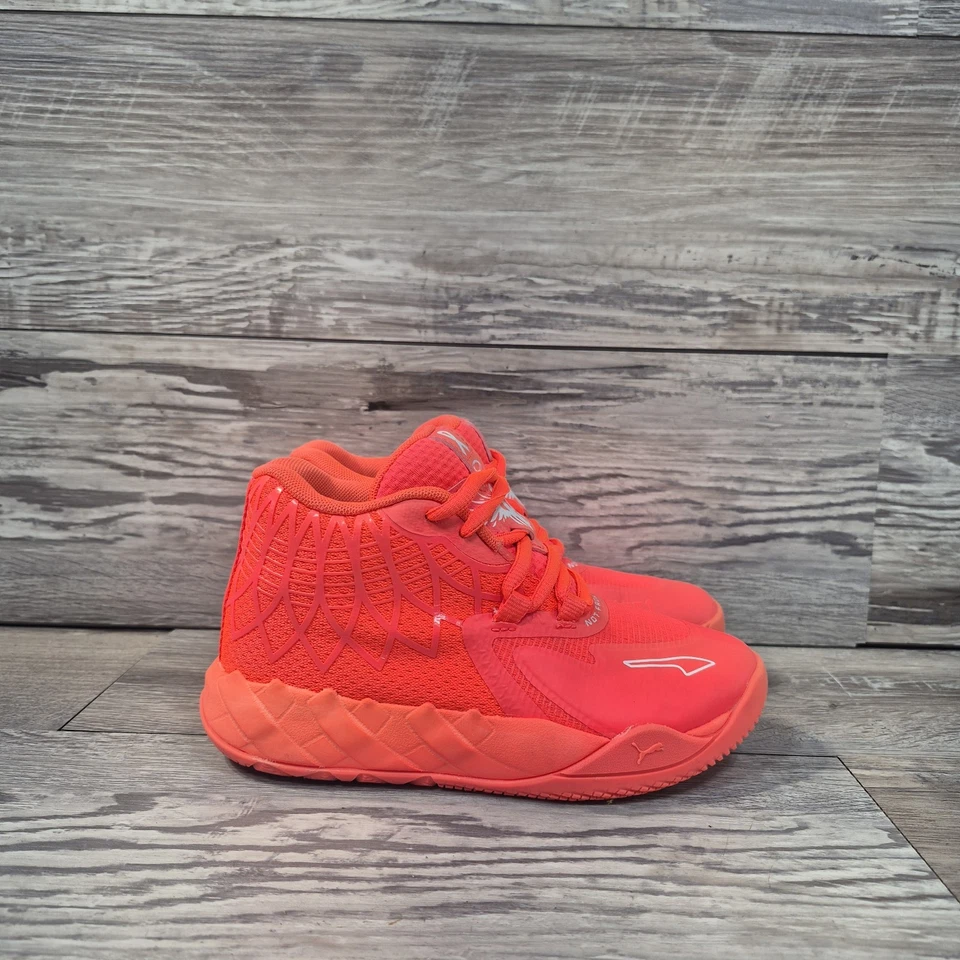 PUMA MB.01 M.EL.O.  Breast Cancer Awareness Youth Boys Size 13C Shoes  - Image 1 of 4