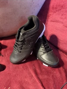 Size 5.5 Girls - RIP-IT Diamond Softball Cleats - Black - Picture 1 of 3