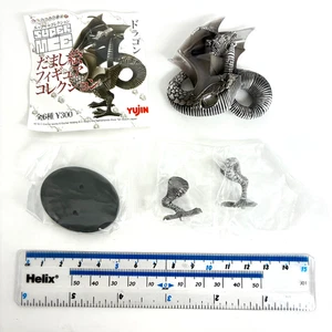 M. C. Escher Figure Collection Mini Figur Dragon Yujin Japan 2006 - Bild 1 von 4