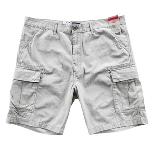 NUEVO CON ETIQUETAS LEVI'S Pantalones Cortos Chinos Ripstop Cargo 9.5" Caqui Verdadero Bolsillo Talla 40 - Imagen 1 de 6