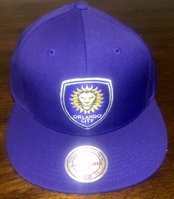 NUEVO CON ETIQUETAS Mitchell & Ness Orlando City Soccer Club Snapback Sombrero Púrpura MLS Foto 1 de 4
