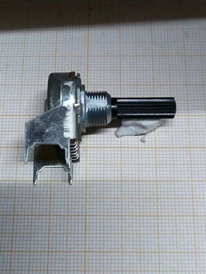 100 K ohm Potentiomètre Pot Potentiometer 100 K ohm Lin  axe 6 etrier     P.N122 - Photo 1/4