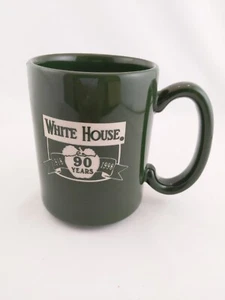 TAZA DE CAFÉ DE MANZANA DE COLECCIÓN CASA BLANCA 90 AÑOS 1908 - 1998 VERDE BLANCO EE. UU. - Imagen 1 de 6