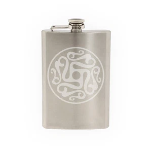 Celtic Stone #1 - Wandsworth Shield Style Celt Ornament-8 oz etched flask - Picture 1 of 2