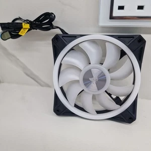 Corsair iCUE QL120 RGB Single 120mm PWM Lüfter - Schwarz - Bild 1 von 3