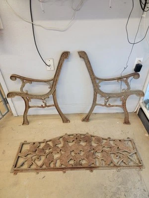 Antique Cast Iron (Angel’s)Bench Legs & Back Victorian Style Vintage INNOVA. - Image 1 of 4