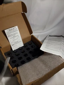 GENUNE BLACK LUG NUTS AND LOCKS KIT FOR MAZDA PART NUMBER.   C9S3 V9 790 BNIB - Picture 1 of 15