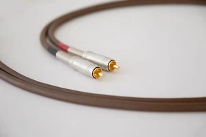 Belden 8402 with Canare F-09, High-End / Hi-Fi RCA Interconnect Cable Pair - Picture 1 of 9