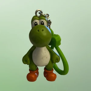 Vintage Nintendo Super Mario Yoshi Green Dragon Key Ring Back Pack Clip - Picture 1 of 4
