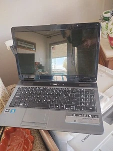 Acer Laptop Non Working For Parts Only 15.5' Window 7 And Aspire 5532 - Picture 1 of 12
