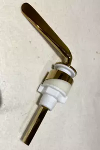 Gold Effect Toilet Flush Handle / Cistern Lever - Picture 1 of 3