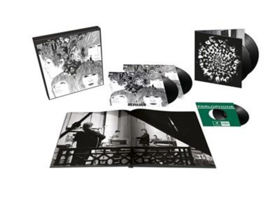 The Beatles – Revolver Worldwide 4LP+7" Vinyl Box Set, Super Deluxe NEW - Image 1 of 1