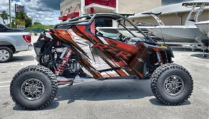 2022-2024 Polaris RZR Pro R OAGFX Graphics Kit D35-3 Red - Bild 1 von 2