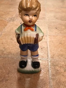 Boy Accordian Porcelian 1940-1960 - Picture 1 of 6