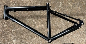 Mountain bike Marin Fairfax telaio medio nera usata - Foto 1 di 7