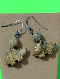 Santo Domingo Jasper RHINOCEROS Sterling Silver Native Rhino 925 Earrings - Picture 1 of 2