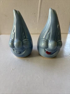 Vintage Handy Flame Salt Pepper Shakers Anthropomorphic Natural Gas MCM - Foto 1 di 7