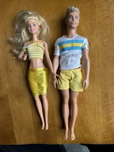 Mattel Barbie Fashionistas KEN DOLL in abito vintage con bionda in vestito giallo d4 - Foto 1 di 23