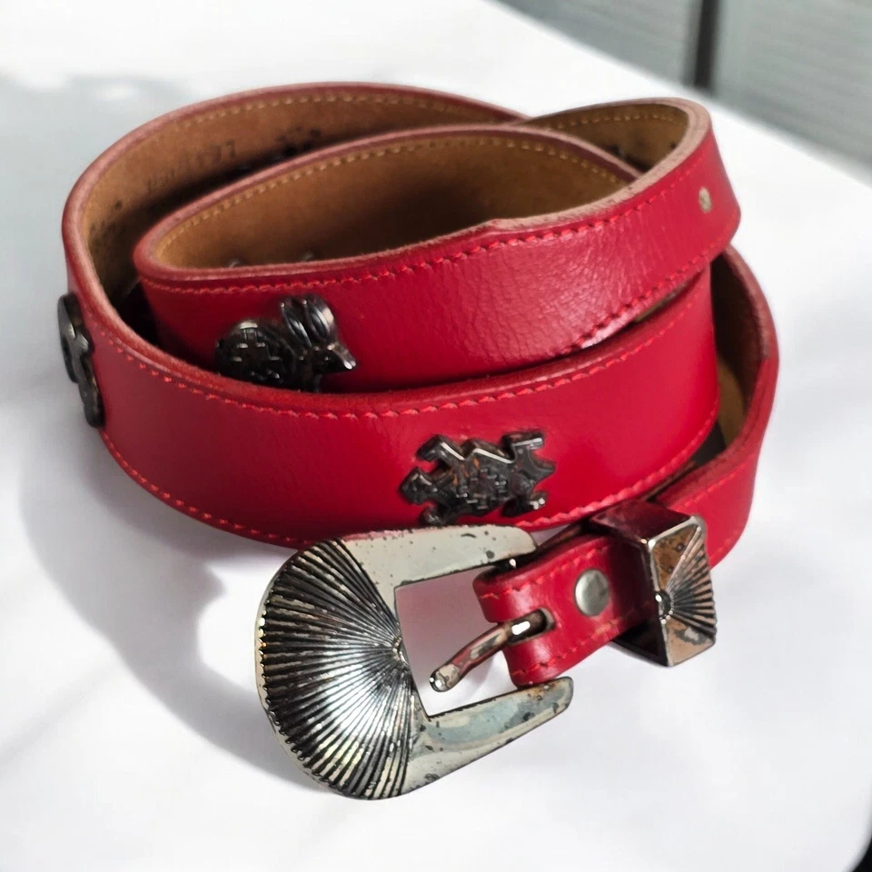 Cinturón de cuero Silver Creek Concho de colección para mujer talla 30 rojo animales occidentales EE. UU. 1990 Foto 1 de 4