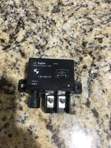 BMW F10 E90 E92 F30 E60 E63 E70 E71 RELAY 7661503 6901819. 535i 2008 #5 - Picture 1 of 5