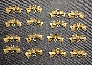 15 large quality bows Charms connector Antique Copper solid Tone