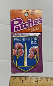 Nuevo en Paquete Insignia Parche Bordado Hierro Monumento a Washington Flores de Cerezo Voyager - Imagen 1 de 3