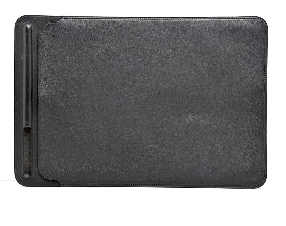 Apple Leather Sleeve 10.5‑inch iPad Pro Black Authentic - Image 1 of 4