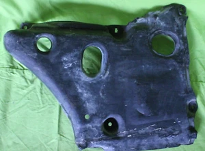 Mercedes Benz W220 S-Class Arch Splash Mud Guard A2205240722 - Picture 1 of 12