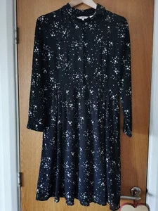 Levi's knielang geknöpftes Damenkleid Größe S sehr guter Zustand schwarzes Sternmuster seitlicher Reißverschluss - Bild 1 von 12